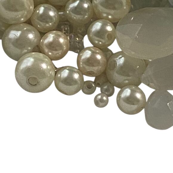 Lot Of Bead Craft Jewelry Making White Fashion Various Shape Style Size Media - Picture 5 of 6